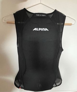 Chaleco protección esquí junior negro.