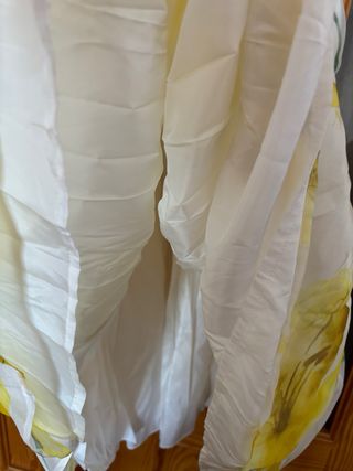 Vestido Matilde Cano floral amarillo talla 36