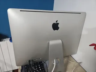 iMac 21,5 2011 Apple