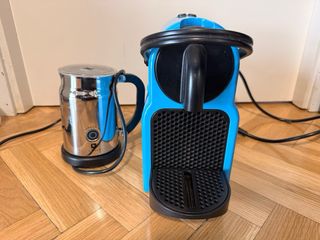 Cafetera Espresso y Aeroccino Azul