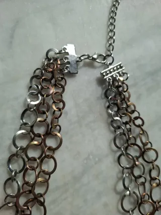 Collana con cerchi multipli