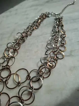 Collana con cerchi multipli