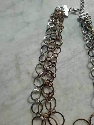 Collana con cerchi multipli
