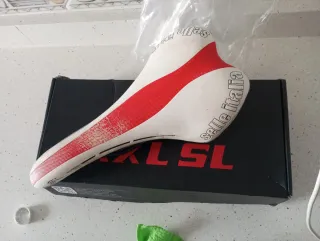 Sillín Selle Italia SL Blanco y Rojo