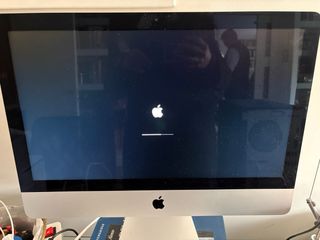 iMac Apple 21.5 Plata