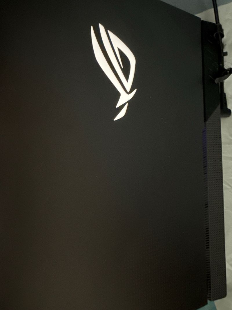 Portátil Asus Strix Gaming RGB afbeelding 2
