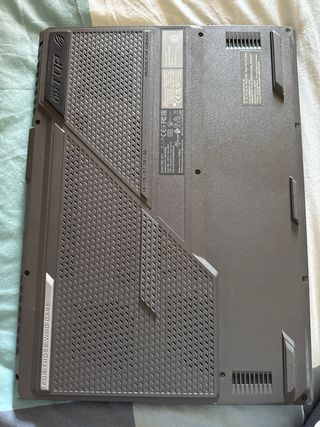 Portátil Asus Strix Gaming RGB