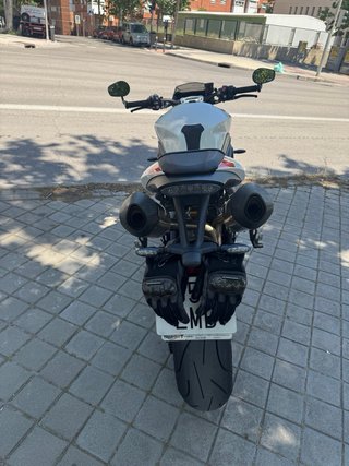 Triumph Speed Triple RS