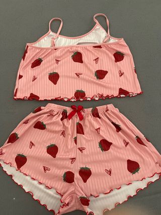 Pigiama con fragole