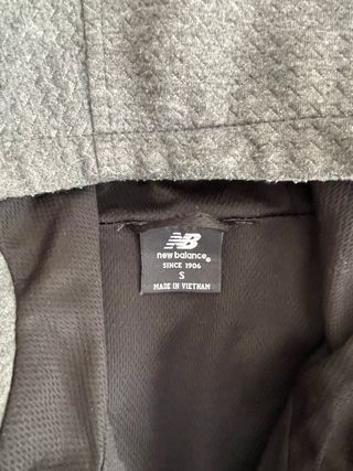 New Balance Chaqueta Cremallera Training Gris