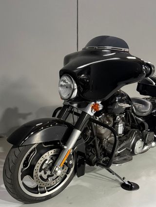 Harley-Davidson Street Glide