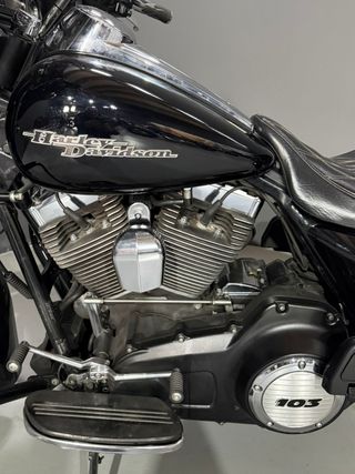 Harley-Davidson Street Glide