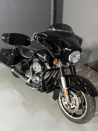 Harley-Davidson Street Glide