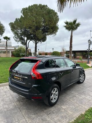 Volvo XC60 D4 190cv