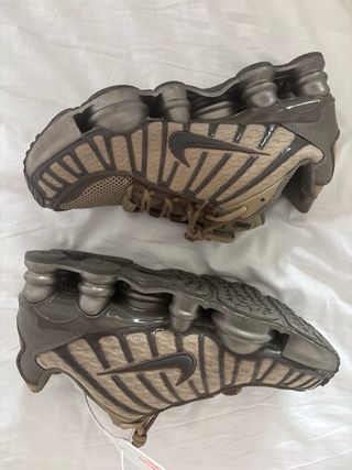 Zapatillas Nike Shox TL Marrones y Grises