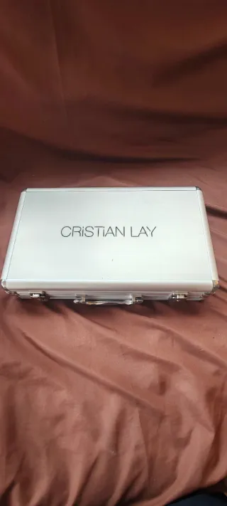 Maletín para 12 relojes con interior acolchado