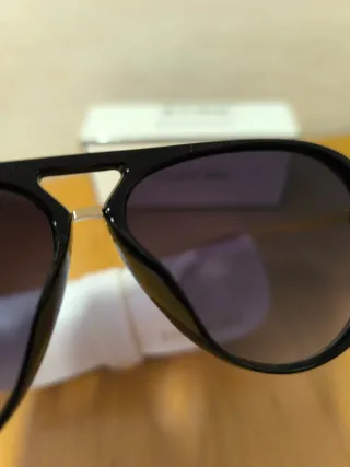 Gafas de Sol Mujer Negro y Dorado