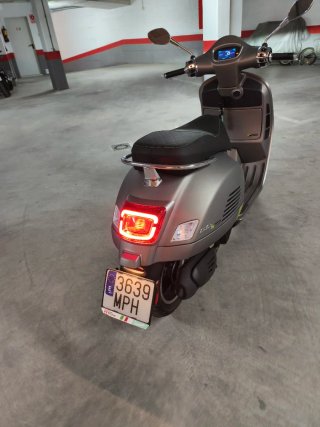 vespa gts sport 125 Súper tech  .ABS,2024