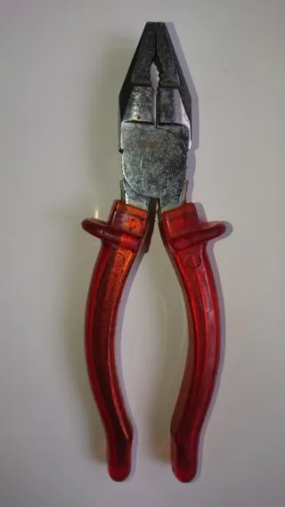 Alicates antiguo ACESA