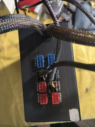 Fuente Alimentación Talius 700W Modular