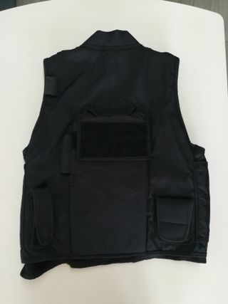 Chaleco táctico negro – Perfecto