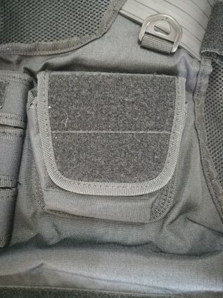 Chaleco táctico negro – Perfecto