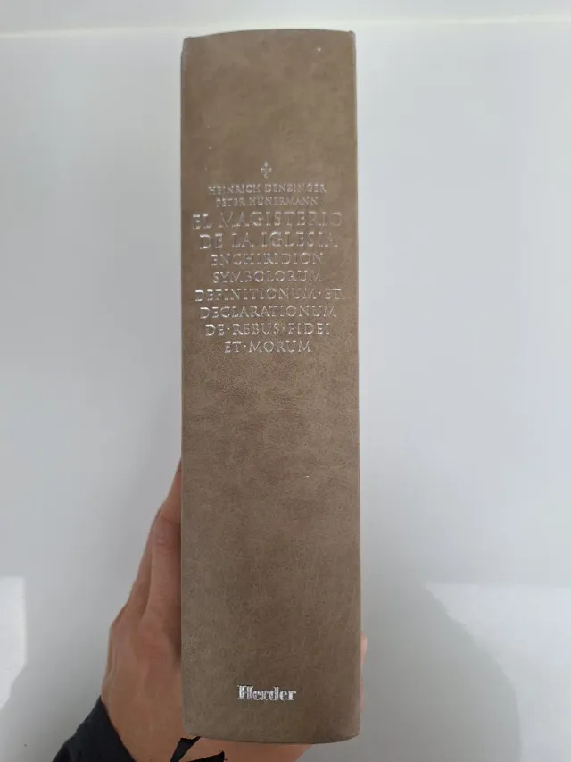 DENZINGER-HUNERMANN, El Magisterio de la Iglesia