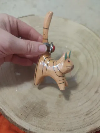 Espositore gatto legno porta anelli