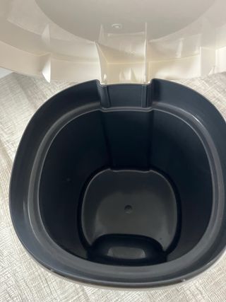 Cubo basura Mercadona blanco y negro