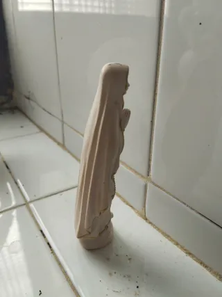 Figura Virgen María Orando