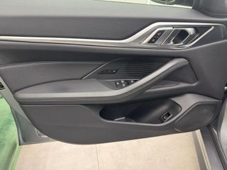 BMW i4 40
