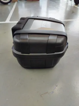 Baúl Kappa kGR52N Negro