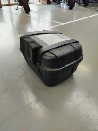 Baúl Kappa kGR52N Negro