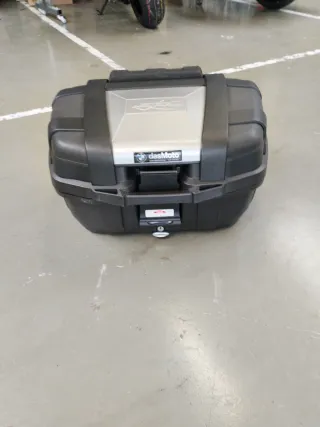 Baúl Kappa kGR52N Negro