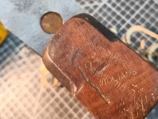 Cepillo carpintero madera antiguo