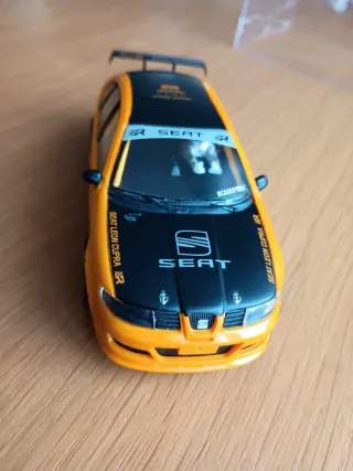 Scalextric Seat Leon Edición Limitada 2005