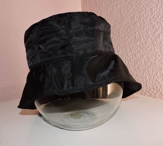 Gorro de lluvia GF Ferré negro