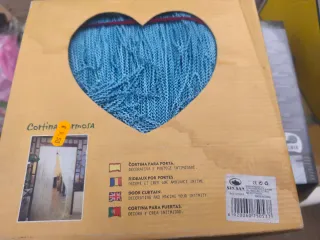 Cortina de hilos azul