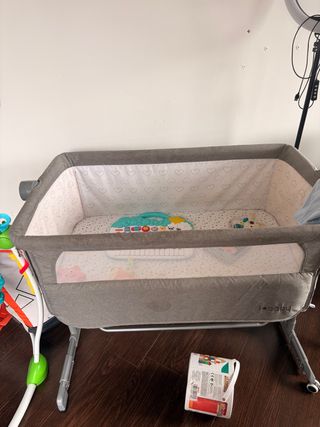 Cuna colecho bebe
