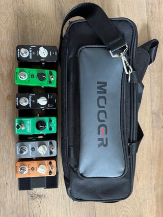 Pedalera Mooer para guitarra eléctrica Pedalera M