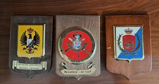 Juego 3 Metopas Militares Escudos