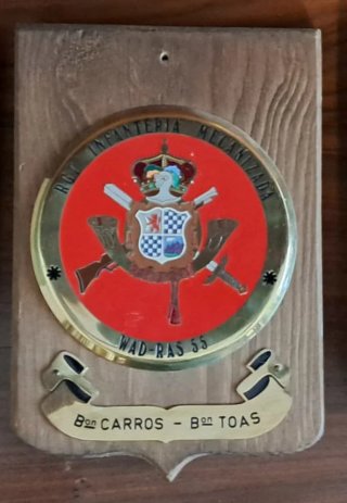 Juego 3 Metopas Militares Escudos