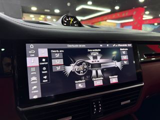 Porsche CAYENNE Coupé Turbo S E-Hybrid 680cv Sport