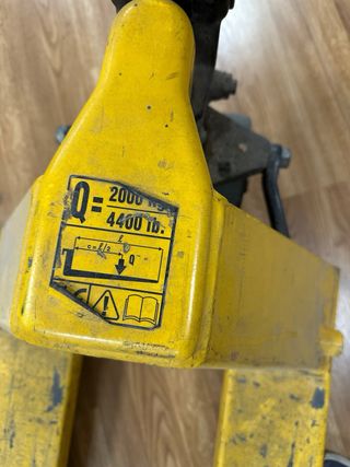 Transpaleta logiteans con hidraulico fijo