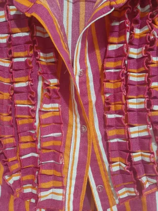 Falda y camisa flamenca lunares naranja y morado