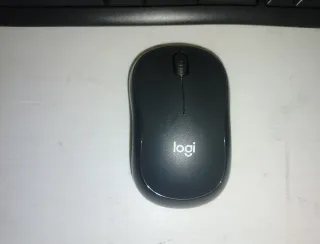Teclado y Ratón Logitech Inalámbrico Negro