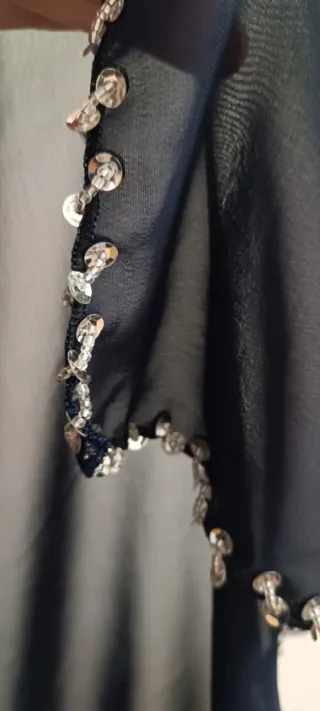 Falda oriental azul marino con lentejuelas