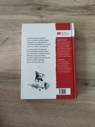 Cómo salir de un apuro (Librosaurio) (Spanish E...