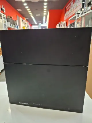 PS4 (PlayStation 4) Negra + Mando