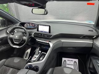 Peugeot 5008 2021